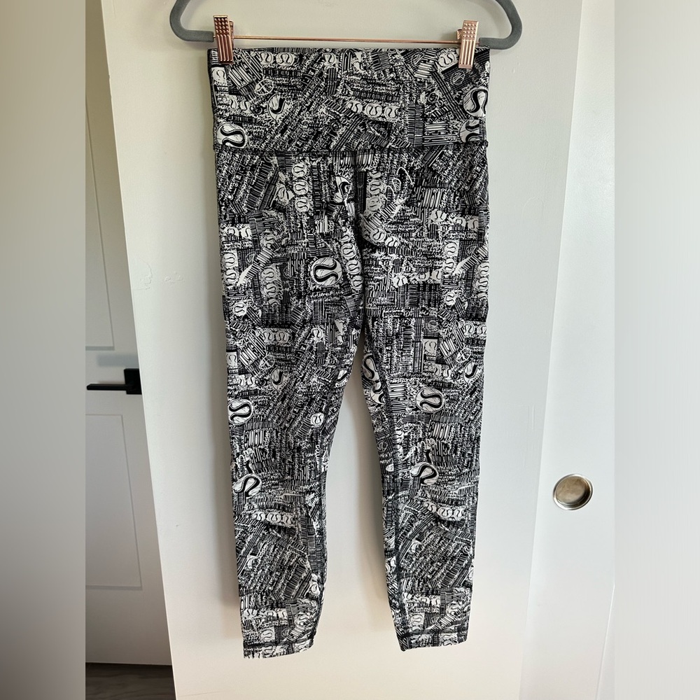 Rare Lululemon Wunder Train High-Rise Tight 25" Size 8